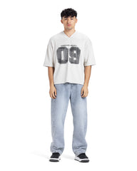"09 Growing Minds" V-Neck Ribbed Oversized Tee