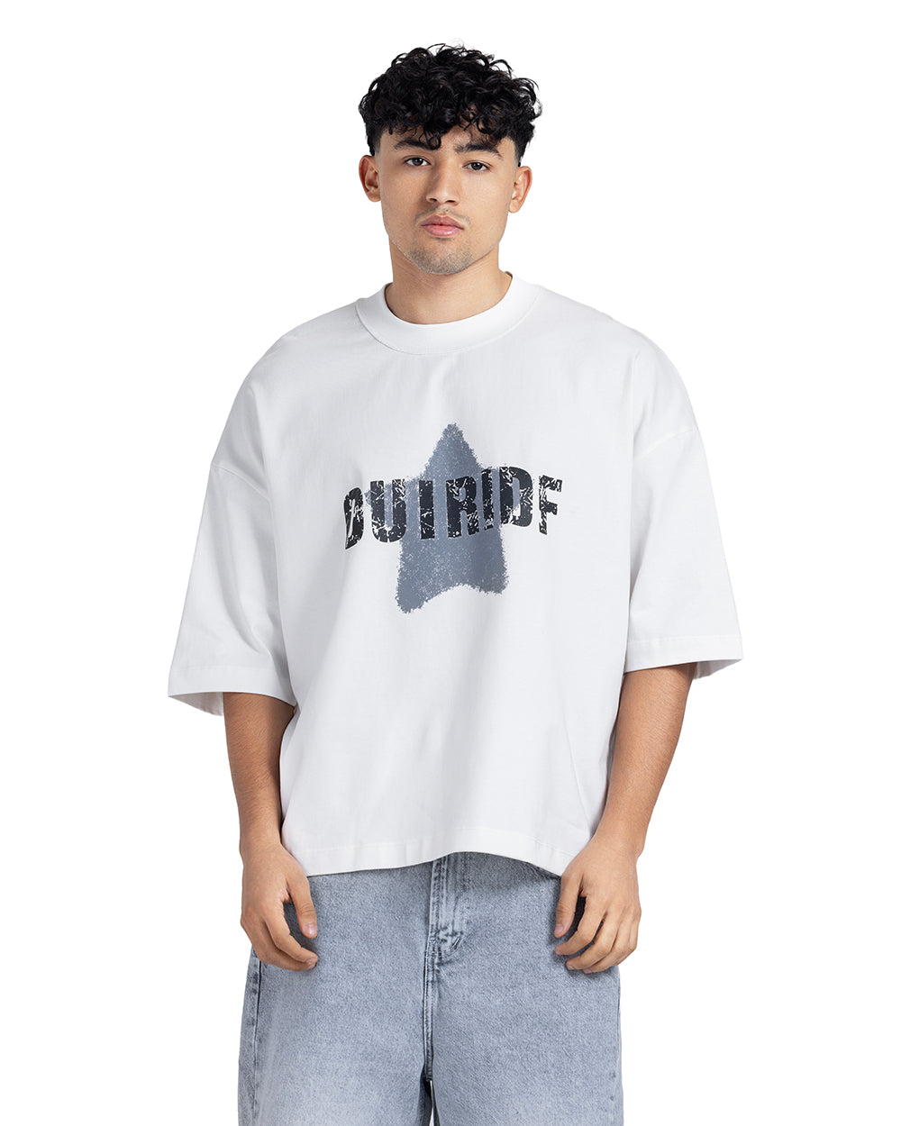 Distressed Star Graphic Boxy Tee
