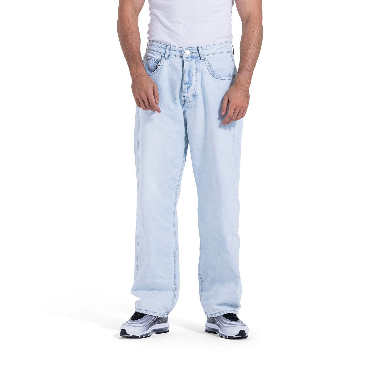 Basic Jeans