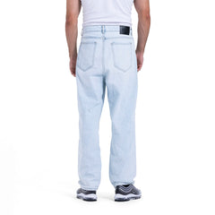 Basic Jeans